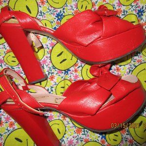 VTG DISCO 70S PLATFORM VEGAN RED SHOES